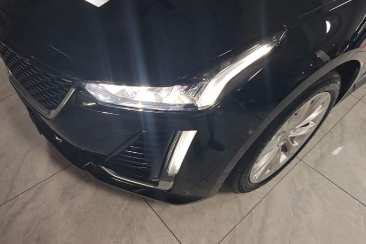Used Cadillac CT5 2023 28T Luxury Edition (Standard Version) Left Front Headlight