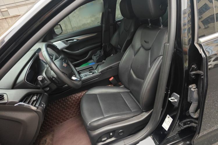 Used Cadillac CT5 2023 28T Luxury Edition (Standard Version) Left Front Seat