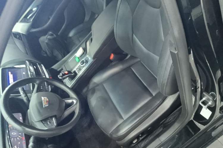 Used Cadillac CT5 2023 28T Luxury Edition (Standard Version) Left Front Seat