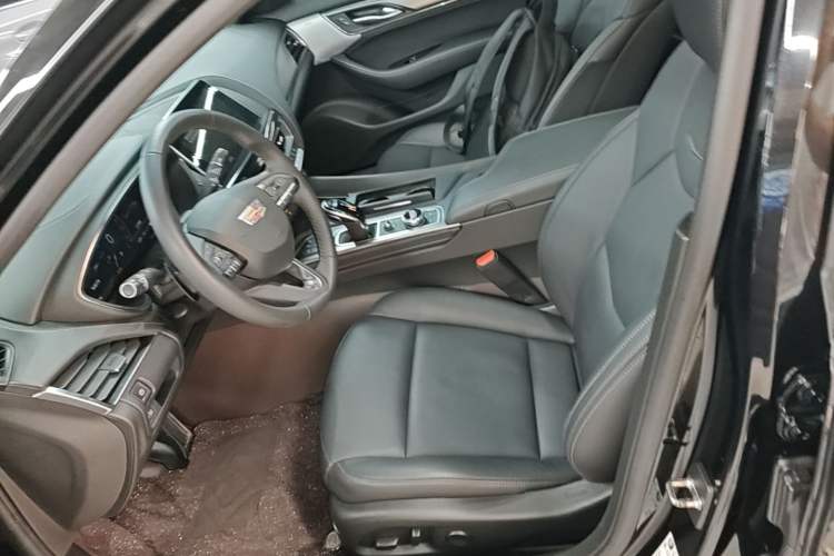 Used Cadillac CT5 2023 28T Luxury Edition (Standard Version) Left Front Seat