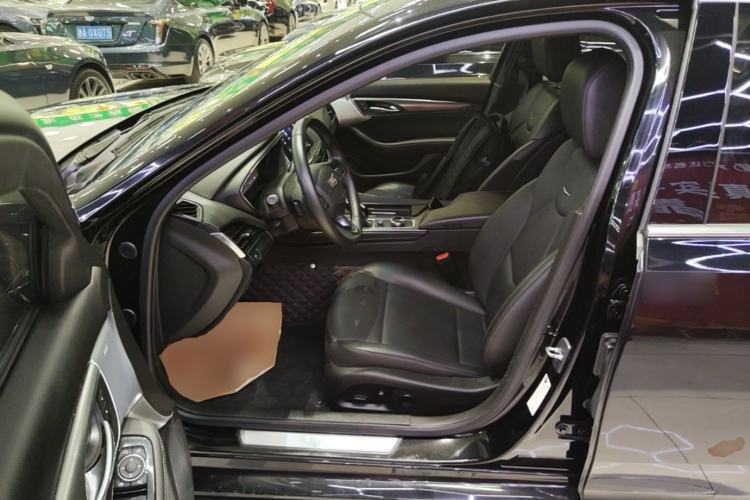 Used Cadillac CT5 2023 28T Luxury Edition (Standard Version) Left Front Seat