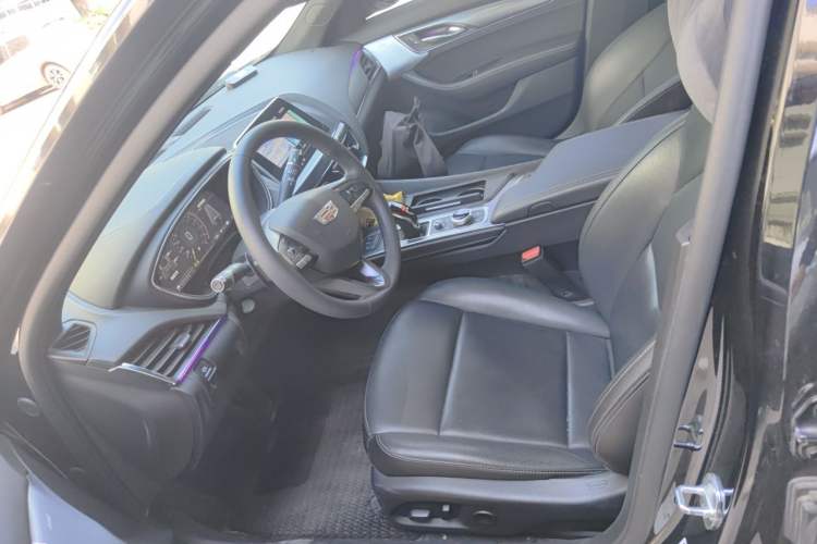 Used Cadillac CT5 2023 28T Luxury Edition (Standard Version) Left Front Seat