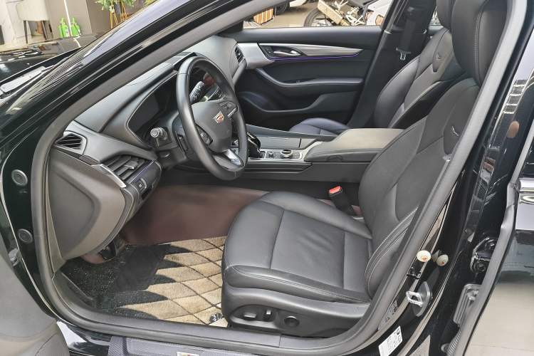 Used Cadillac CT5 2023 28T Luxury Edition (Standard Version) Left Front Seat