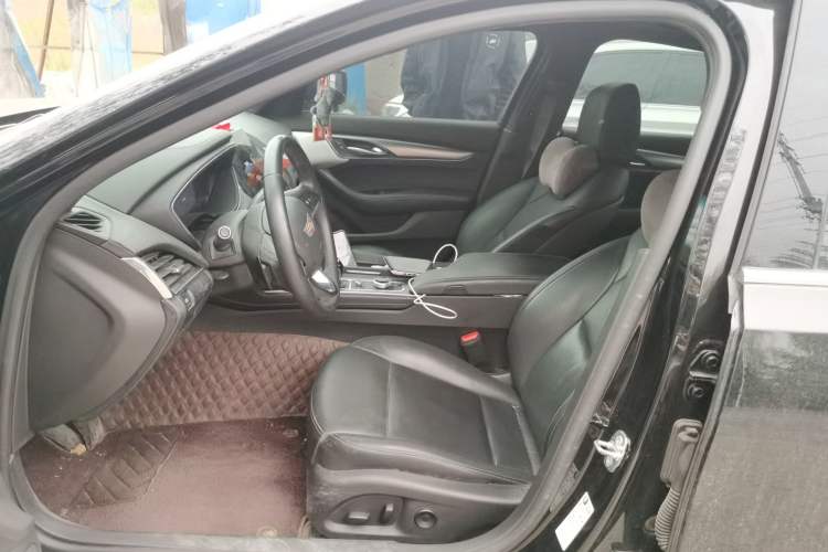 Used Cadillac CT5 2023 28T Luxury Edition (Standard Version) Left Front Seat