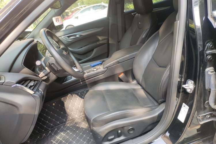 Used Cadillac CT5 2023 28T Luxury Edition (Standard Version) Left Front Seat