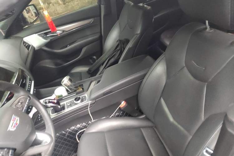 Used Cadillac CT5 2023 28T Luxury Edition (Standard Version) Left Front Seat
