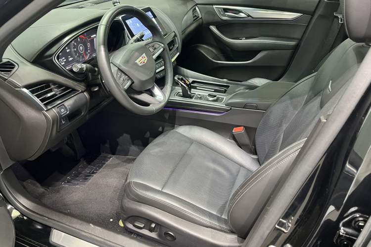 Used Cadillac CT5 2023 28T Luxury Edition (Standard Version) Left Front Seat