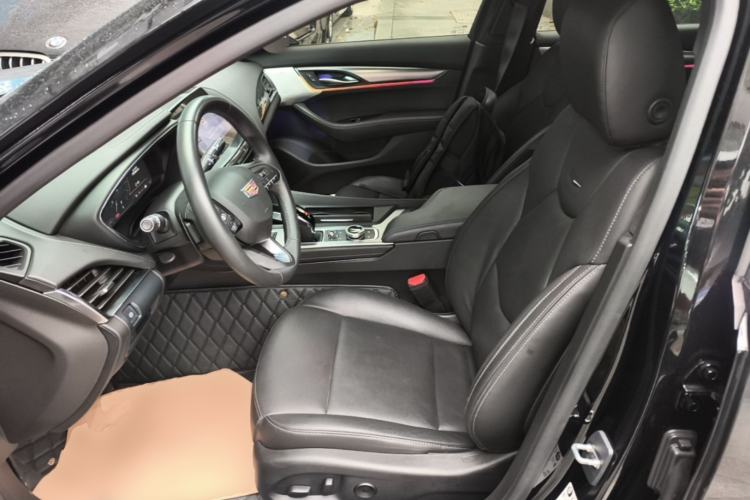 Used Cadillac CT5 2023 28T Luxury Edition (Standard Version) Left Front Seat
