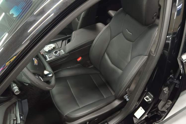 Used Cadillac CT5 2023 28T Luxury Edition (Standard Version) Left Front Seat