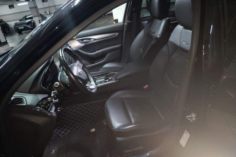 Used Cadillac CT5 2023 28T Prestige Model Left Front Seat