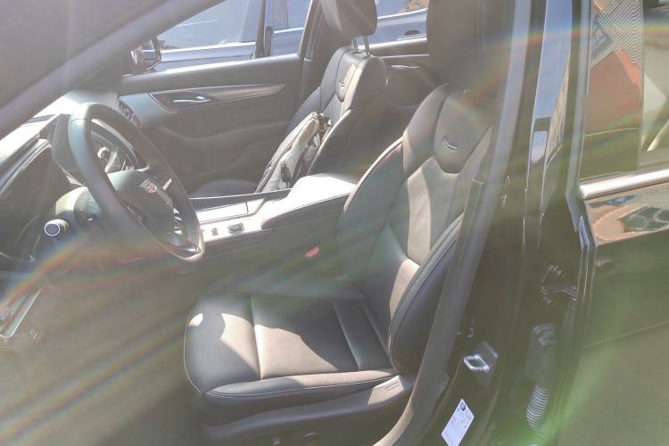 Used Cadillac CT5 2023 28T Luxury Edition (Standard Version) Left Front Seat
