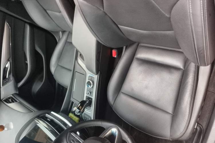 Used Cadillac CT5 2023 28T Luxury Edition (Standard Version) Left Front Seat