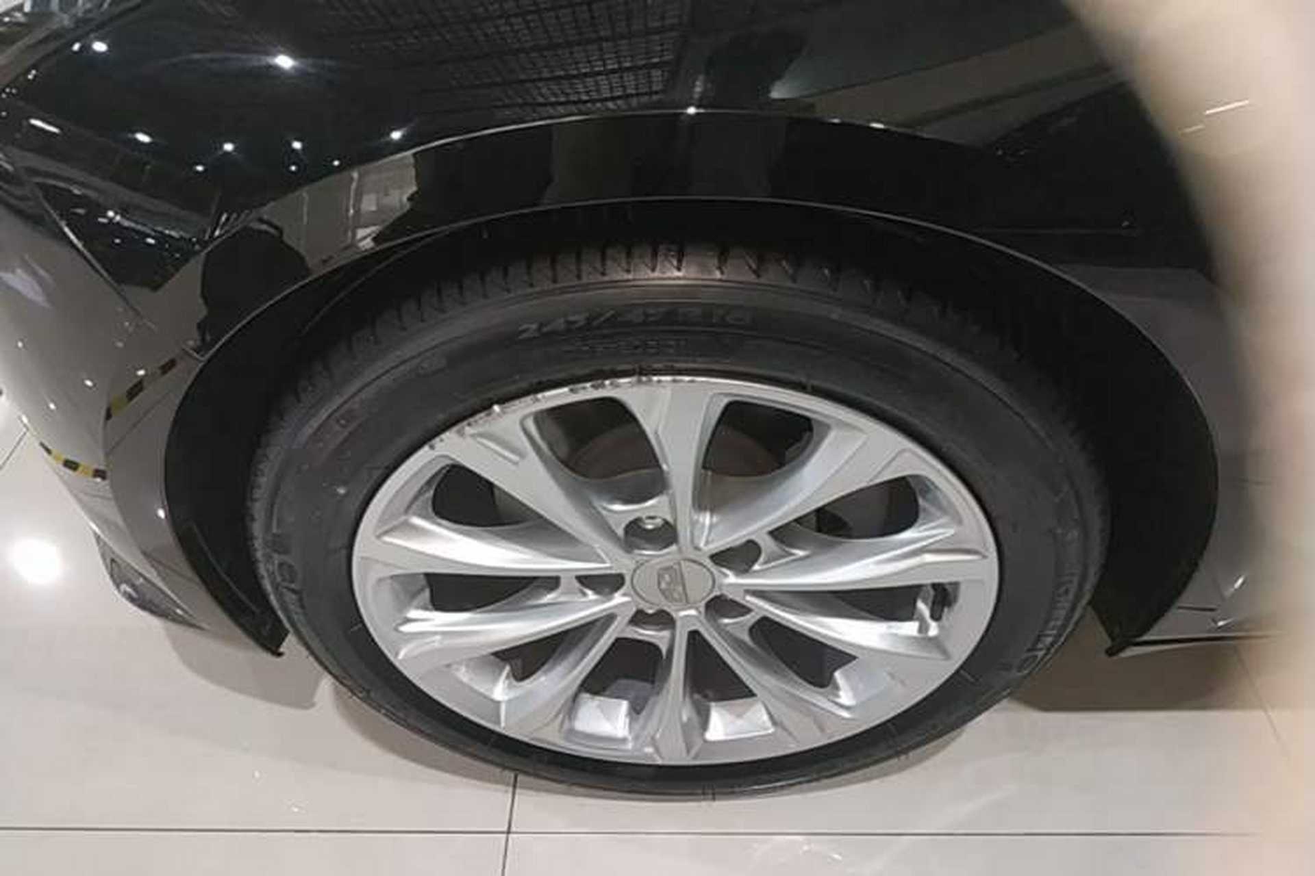Used Cadillac CT5 2023 28T Luxury Edition (Standard Version) Left Front Wheel Hub