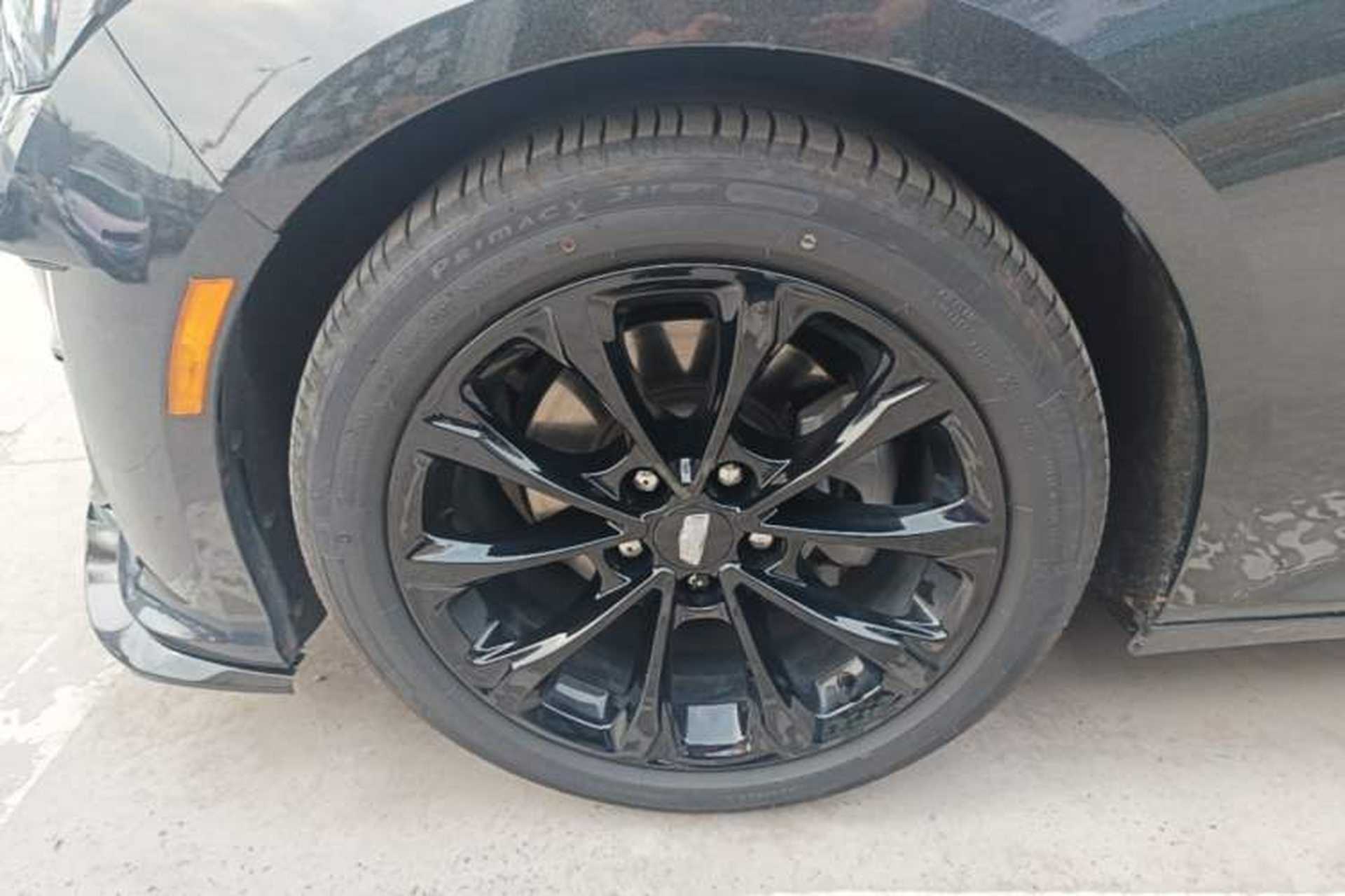Used Cadillac CT5 2023 28T Luxury Edition (Standard Version) Left Front Wheel Hub