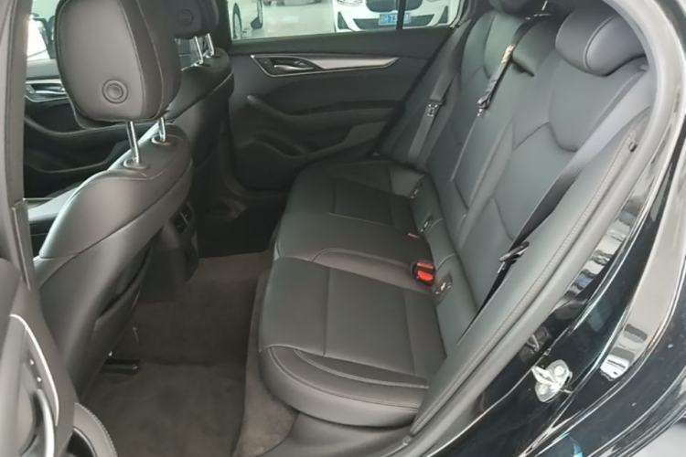 Used Cadillac CT5 2023 28T Luxury Edition (Standard Version) Left Rear Seat