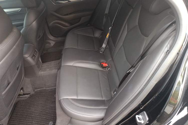 Used Cadillac CT5 2023 28T Luxury Edition (Standard Version) Left Rear Seat