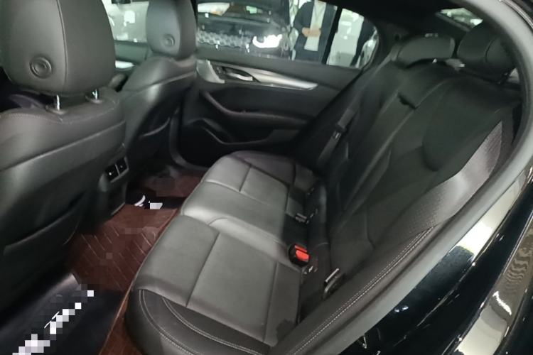Used Cadillac CT5 2023 28T Luxury Edition (Standard Version) Left Rear Seat