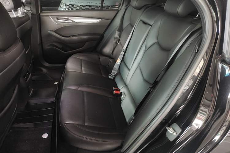 Used Cadillac CT5 2023 28T Luxury Edition (Standard Version) Left Rear Seat