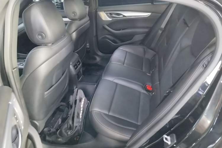Used Cadillac CT5 2023 28T Luxury Edition (Standard Version) Left Rear Seat