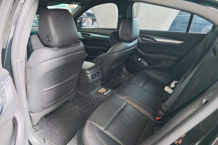 Used Cadillac CT5 2023 28T Prestige Model Left Rear Seat