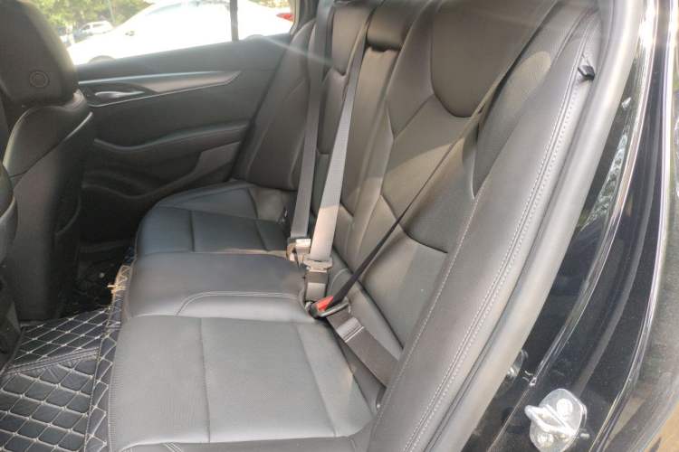 Used Cadillac CT5 2023 28T Luxury Edition (Standard Version) Left Rear Seat