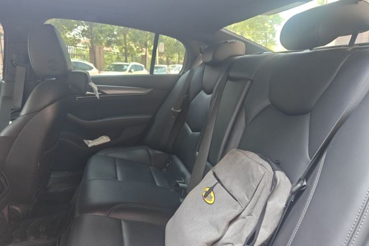 Used Cadillac CT5 2023 28T Luxury Edition (Standard Version) Left Rear Seat