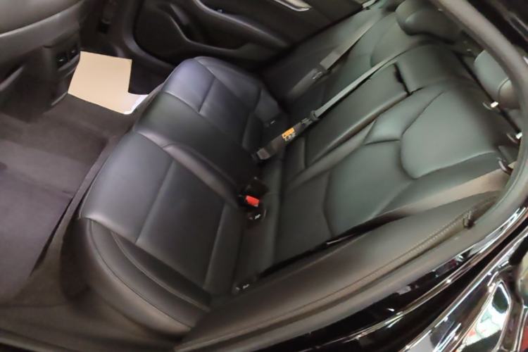 Used Cadillac CT5 2023 28T Luxury Edition (Standard Version) Left Rear Seat