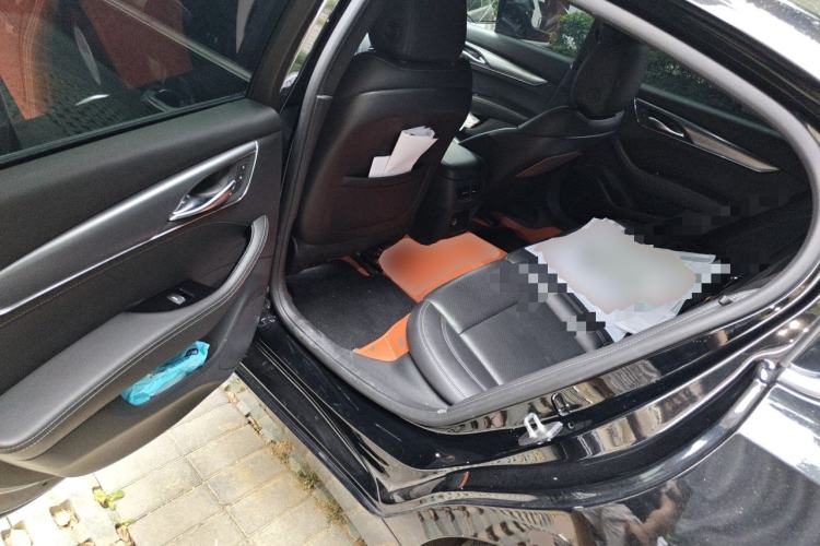 Used Cadillac CT5 2023 28T Luxury Edition (Standard Version) Left Rear Seat