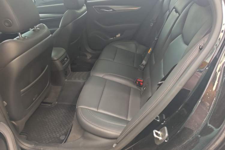 Used Cadillac CT5 2023 28T Luxury Edition (Standard Version) Left Rear Seat