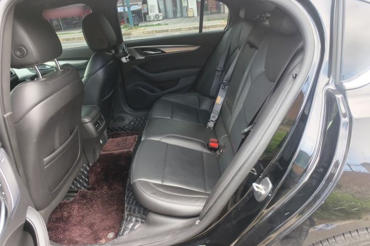 Used Cadillac CT5 2023 28T Luxury Edition (Standard Version) Left Rear Seat
