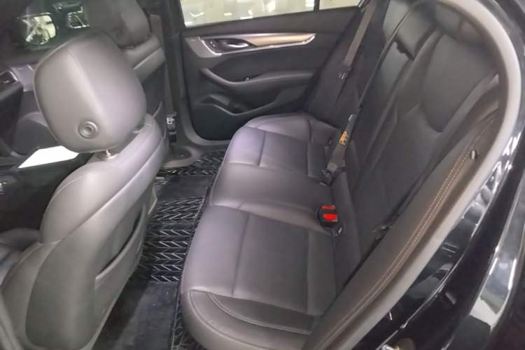 Used Cadillac CT5 2023 28T Luxury Edition (Standard Version) Left Rear Seat