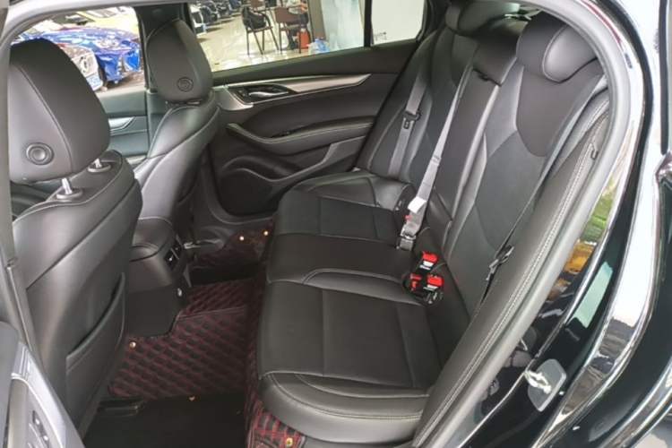 Used Cadillac CT5 2023 28T Luxury Edition (Standard Version) Left Rear Seat