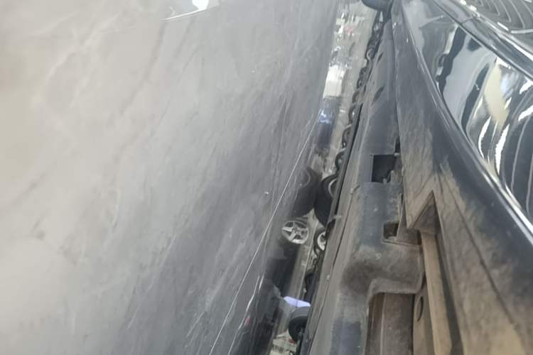 Used Cadillac CT5 2023 28T Luxury Edition (Standard Version) Left Side Sill