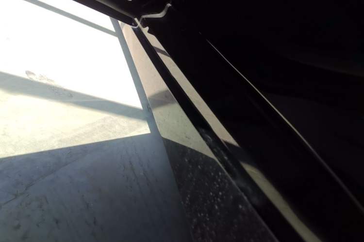 Used Cadillac CT5 2023 28T Luxury Edition (Standard Version) Left Side Sill