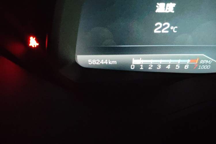 Used Cadillac CT5 2023 28T Luxury Edition (Standard Version) Odometer Close Up