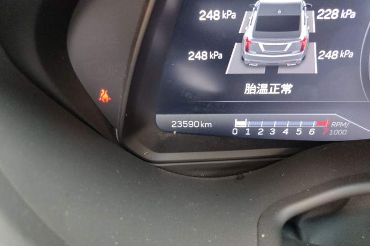 Used Cadillac CT5 2023 28T Luxury Edition (Standard Version) Odometer Close Up