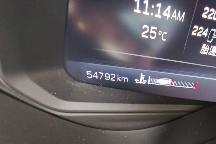 Used Cadillac CT5 2023 28T Luxury Edition (Standard Version) Odometer Close Up
