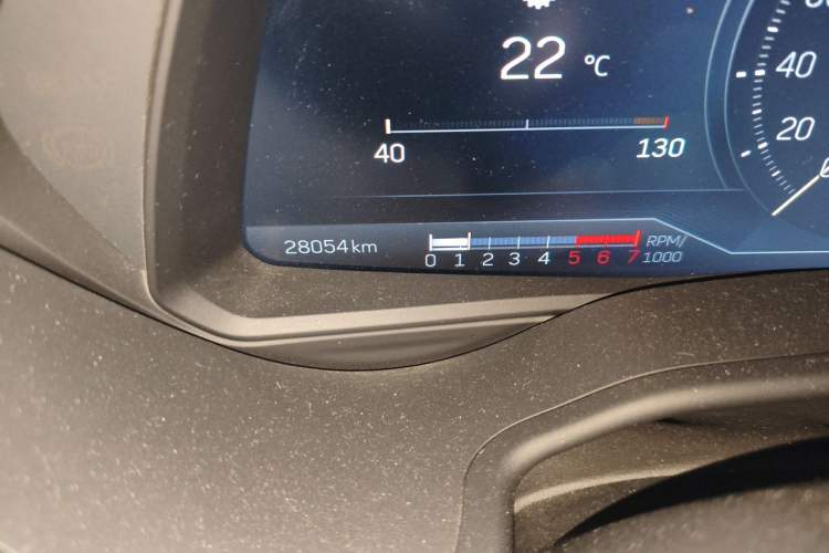 Used Cadillac CT5 2023 28T Luxury Edition (Standard Version) Odometer Close Up