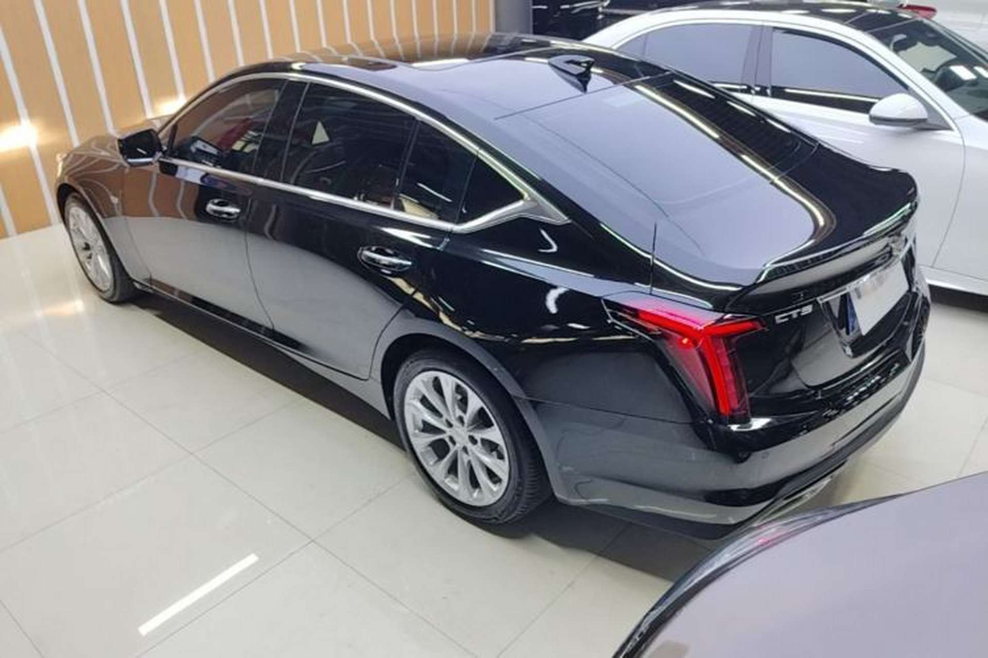 Used Cadillac CT5 2023 28T Luxury Edition (Standard Version) Rear Left 45 Deg