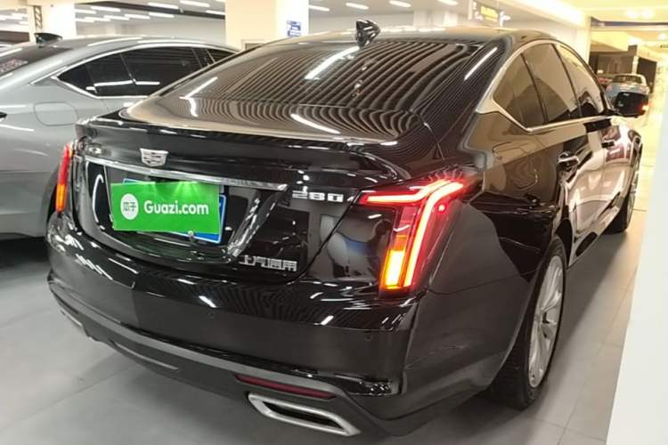 Used Cadillac CT5 2023 28T Platinum Edition Rear Right 45 Deg