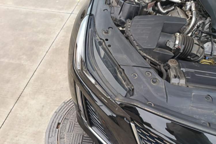 Used Cadillac CT5 2023 28T Luxury Edition (Standard Version) Right Front Headlight