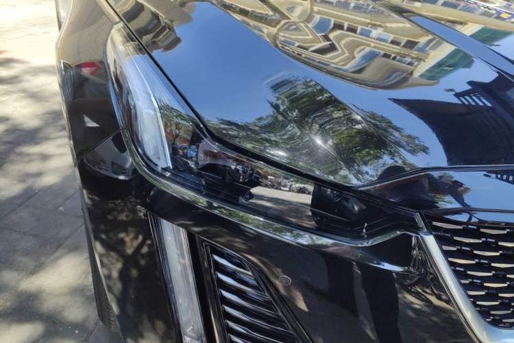Used Cadillac CT5 2023 28T Luxury Edition (Standard Version) Right Front Headlight