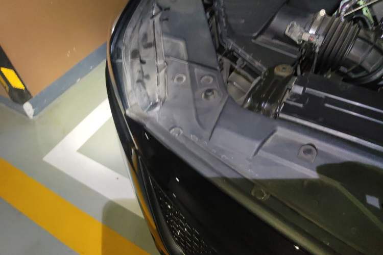 Used Cadillac CT5 2023 28T Prestige Model Right Front Headlight