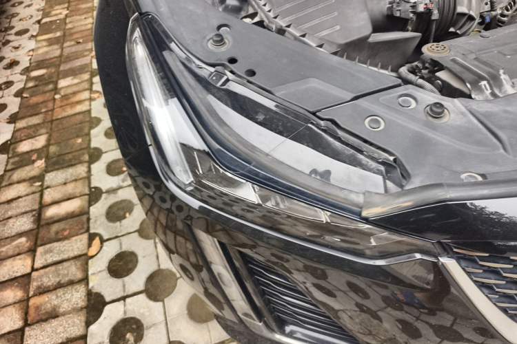 Used Cadillac CT5 2023 28T Luxury Edition (Standard Version) Right Front Headlight
