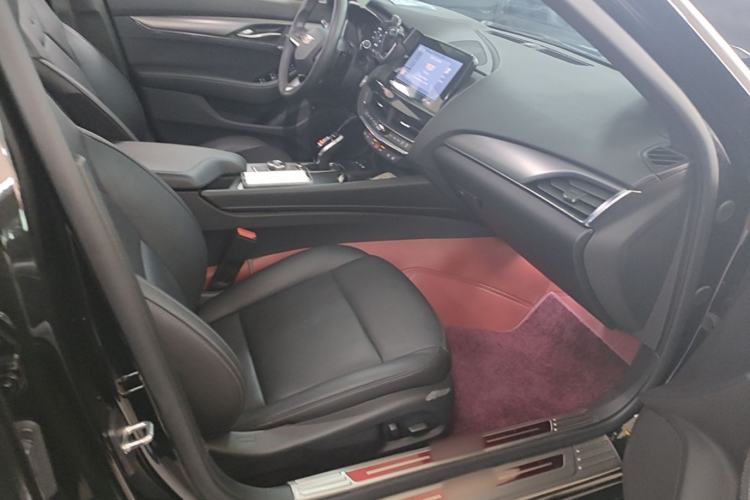 Used Cadillac CT5 2023 28T Luxury Edition (Standard Version) Right Front Seat