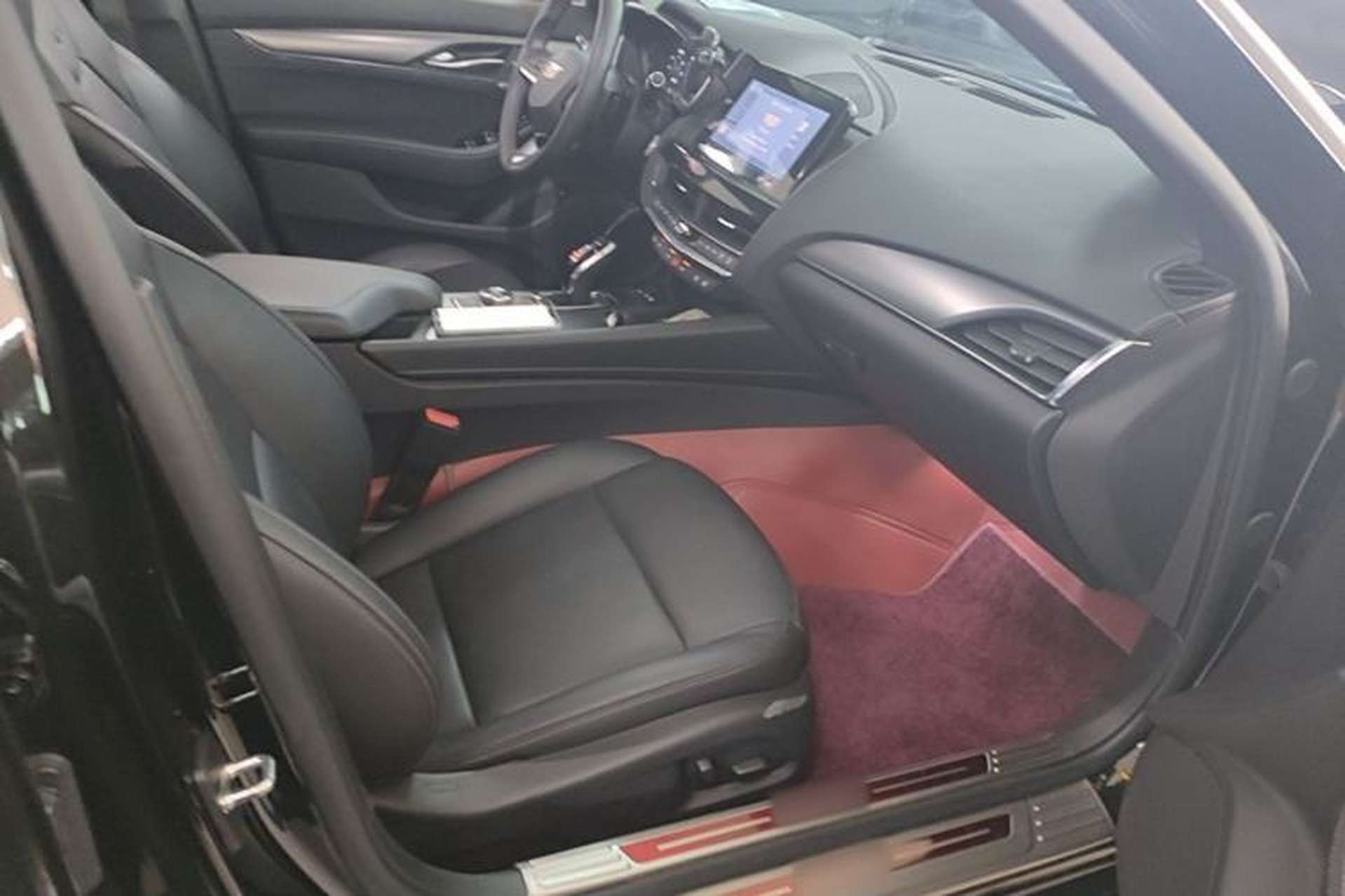 Used Cadillac CT5 2023 28T Luxury Edition (Standard Version) Right Front Seat