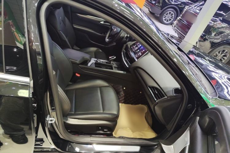 Used Cadillac CT5 2023 28T Luxury Edition (Standard Version) Right Front Seat