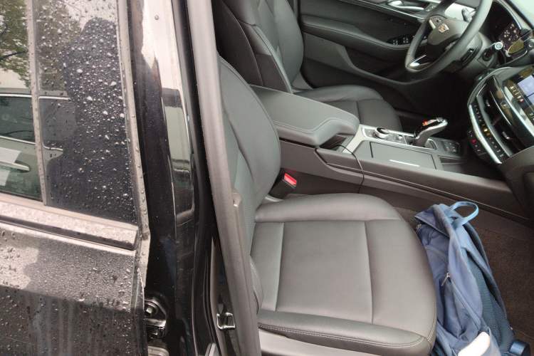 Used Cadillac CT5 2023 28T Prestige Model Right Front Seat