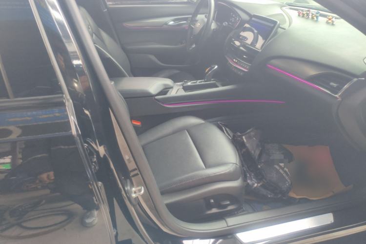 Used Cadillac CT5 2023 28T Luxury Edition (Standard Version) Right Front Seat