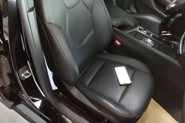Used Cadillac CT5 2023 28T Luxury Edition (Standard Version) Right Front Seat